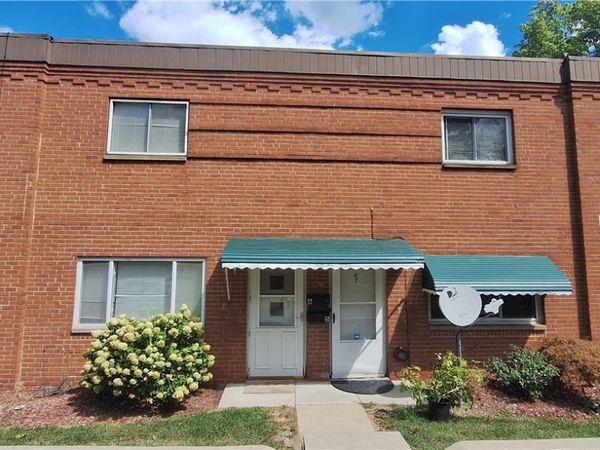 193 Dalepark Drive , Unit 6, Bedford, OH 44146