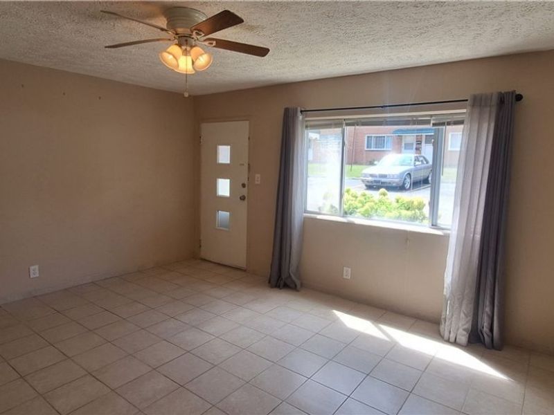 193 Dalepark Drive, Unit 6, Bedford, OH 44146 Photo 4