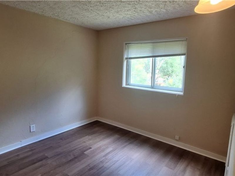 193 Dalepark Drive, Unit 6, Bedford, OH 44146 Photo 5