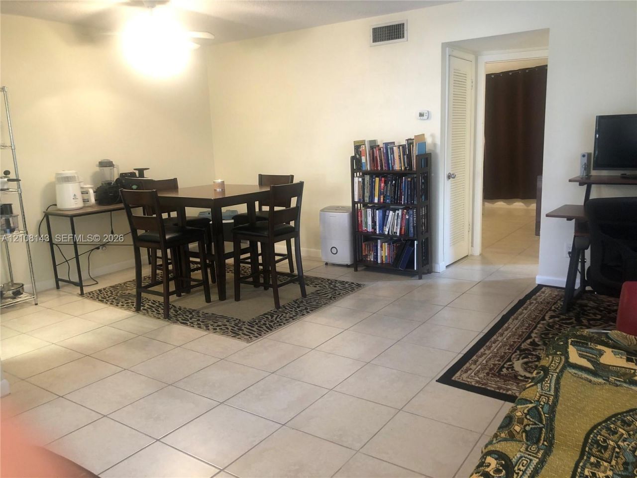 541 Blue Heron Dr , Unit 220, Hallandale Beach, FL 33009 Photo