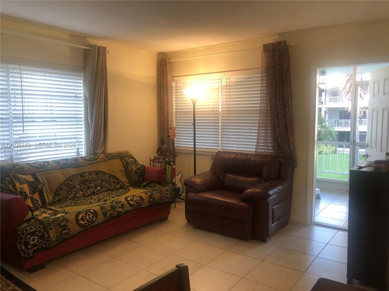 541 Blue Heron Dr , Unit 220, Hallandale Beach, FL 33009 Photo