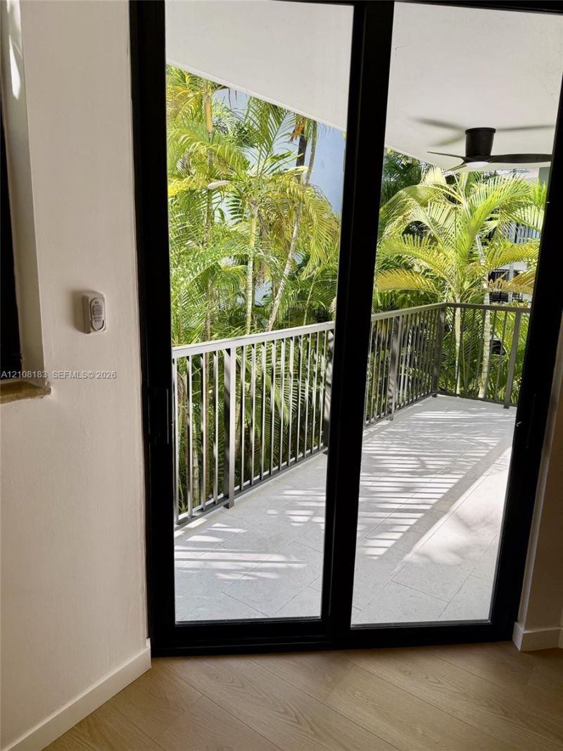 101 Ocean Lane Dr , Unit 205, Key Biscayne, FL 33149 Photo