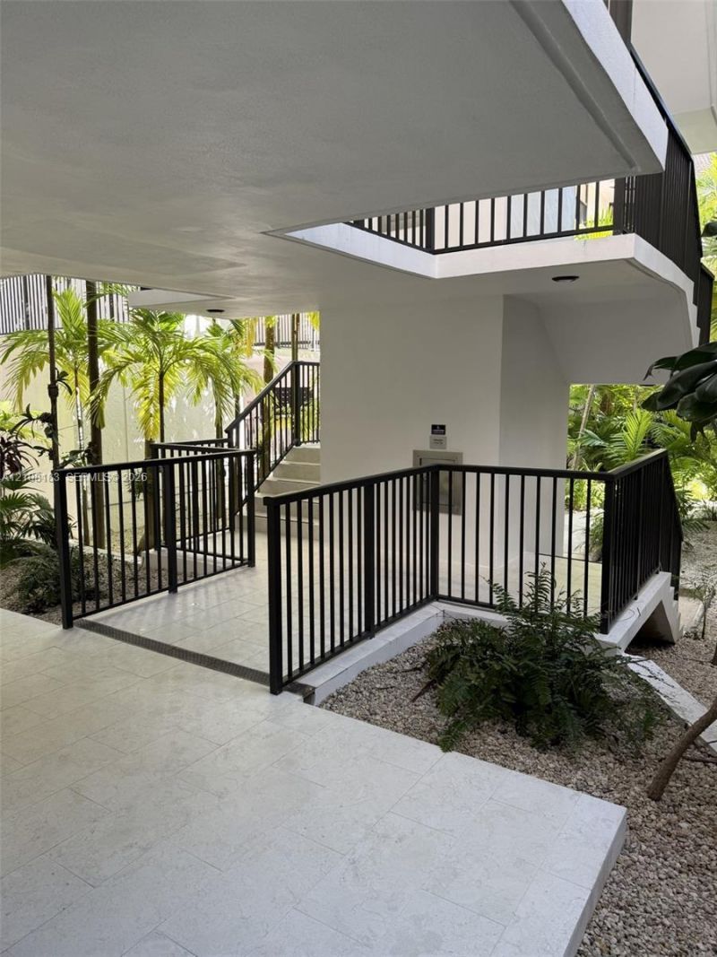 101 Ocean Lane Dr , Unit 205, Key Biscayne, FL 33149 Photo