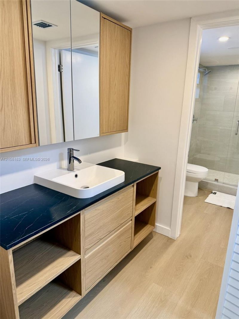101 Ocean Lane Dr , Unit 205, Key Biscayne, FL 33149 Photo