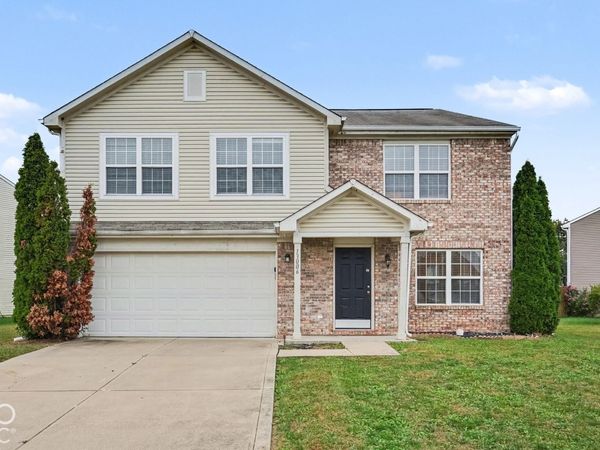 13006 Quarterback Lane, Fishers, IN 46037