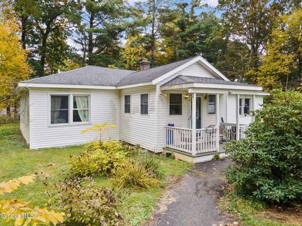 14 Stewart Point Road, Nassau, NY 12123