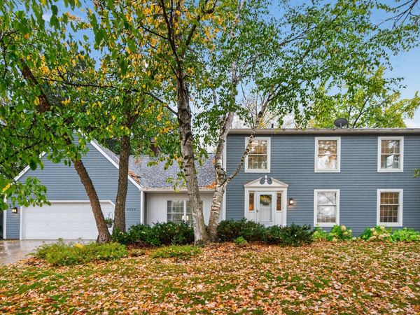 8906 138th Street Court, Apple Valley, MN 55124
