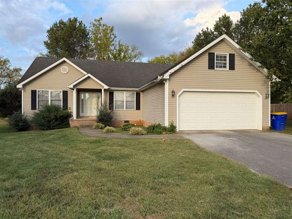 1326 Wintercress Court , Bowling Green, KY 42101