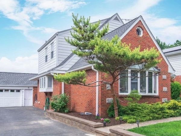 57 Myron St, Unit 2, Clifton, NJ 07014