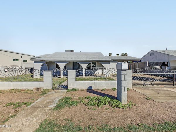 3224 W CYPRESS Street, Phoenix, AZ 85009