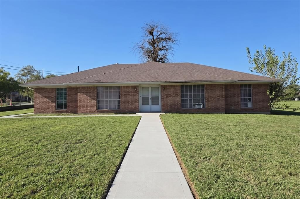 409 W Athens Street, Hutchins, TX 75141 Main Photo