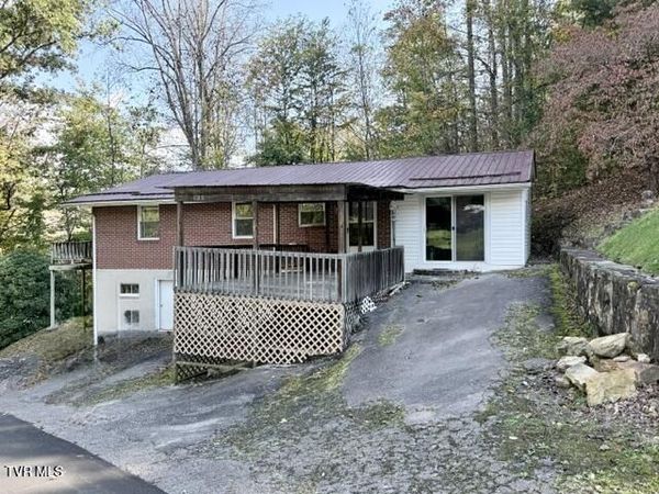 135 Gardner Hollow Road, Norton, VA 24273