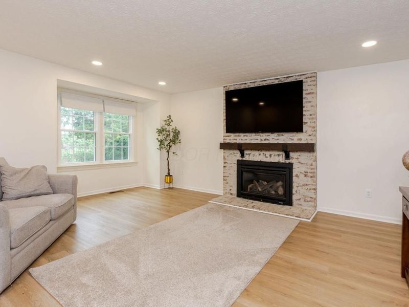5125 Ranstead Court, Columbus, OH 43220 Photo 4