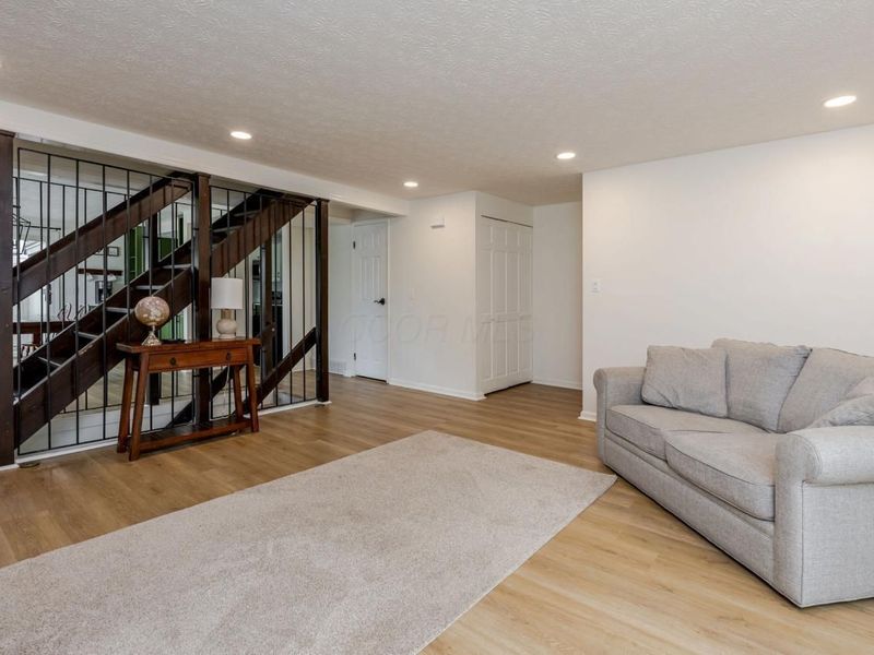 5125 Ranstead Court, Columbus, OH 43220 Photo 5