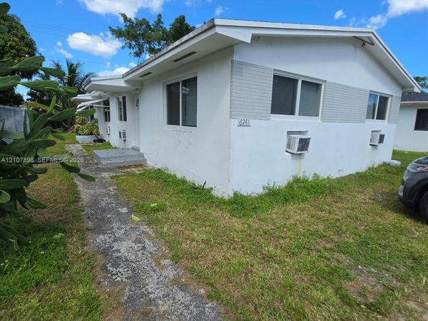 6241 Dawson St, Unit 1, Hollywood, FL 33023