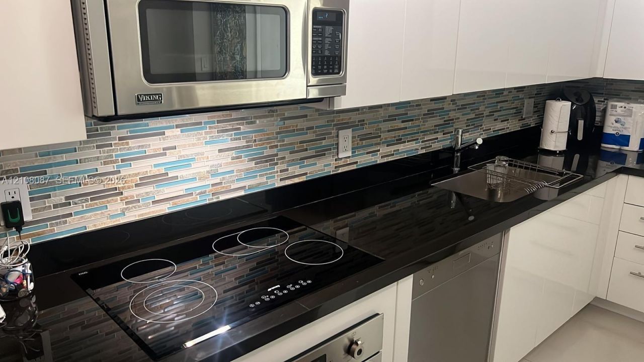 92 SW 3rd St , Unit 5008, Miami, FL 33130 Photo