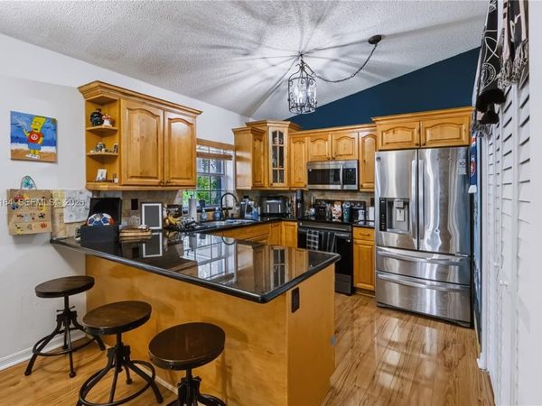 3983 NW 122nd Ter, Sunrise, FL 33323