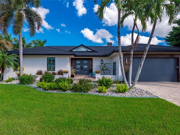 2112 WYATT CIRCLE , PUNTA GORDA, FL 33950