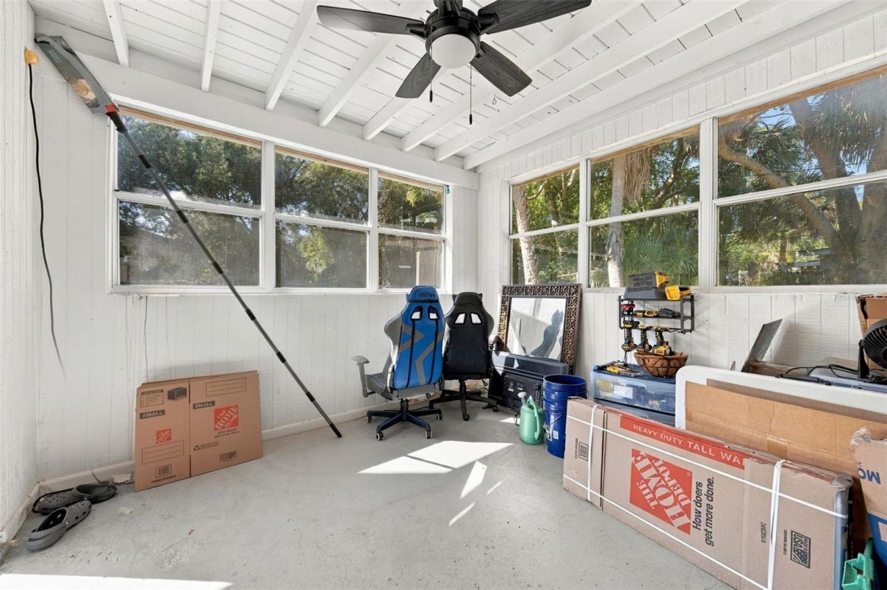133 E Lauren Court , Fern Park, FL 32730 Photo