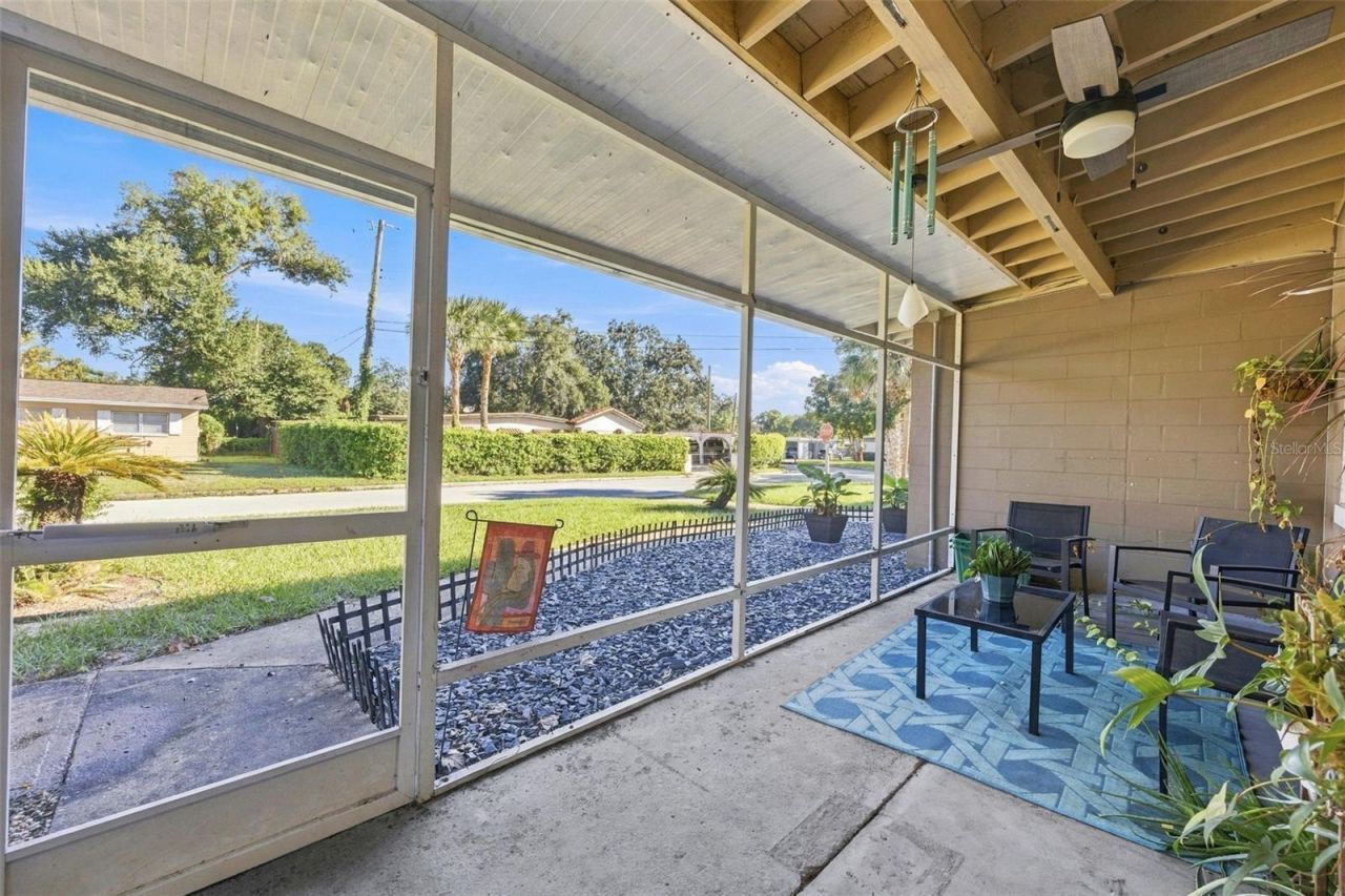 133 E Lauren Court , Fern Park, FL 32730 Photo