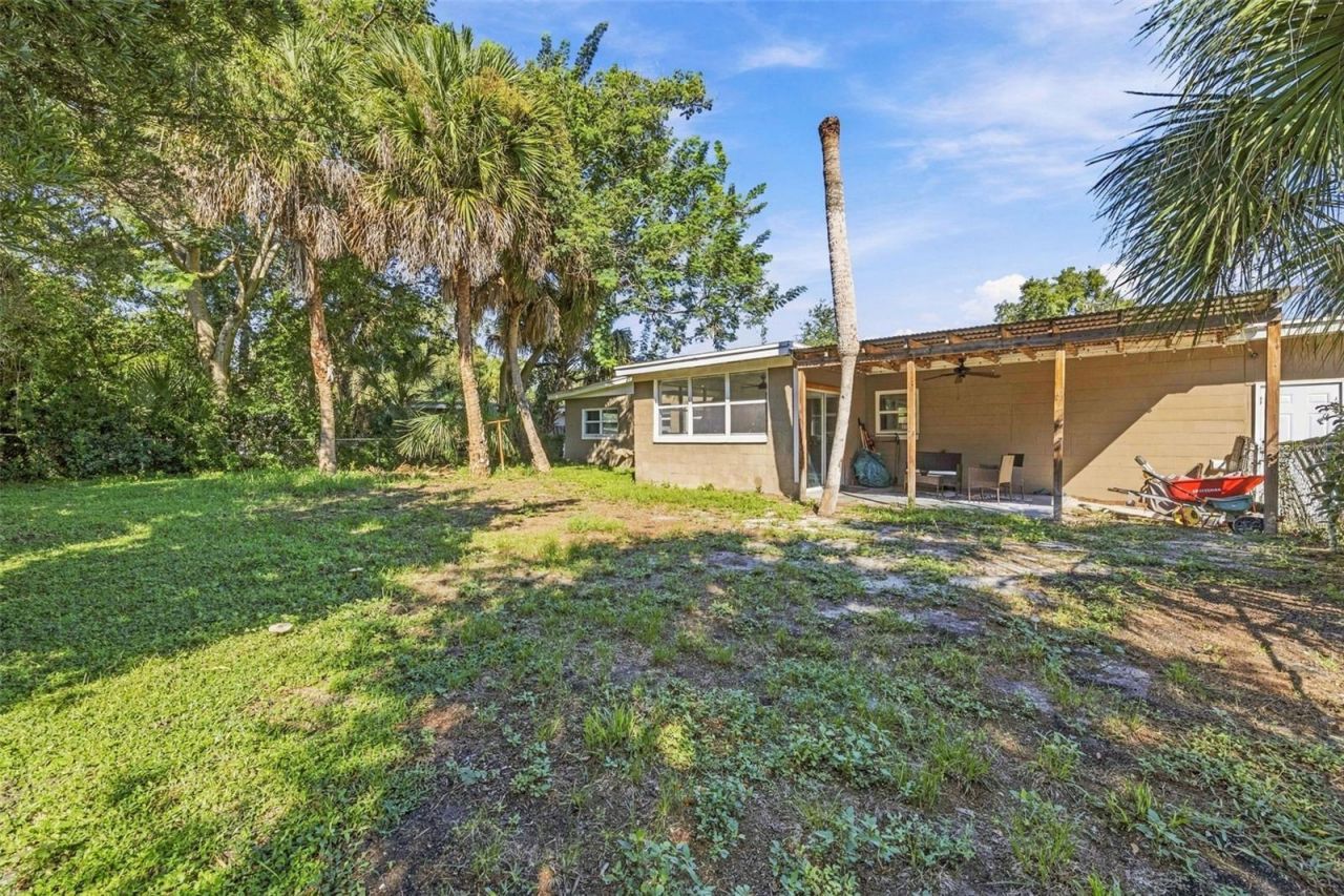 133 E Lauren Court , Fern Park, FL 32730 Photo