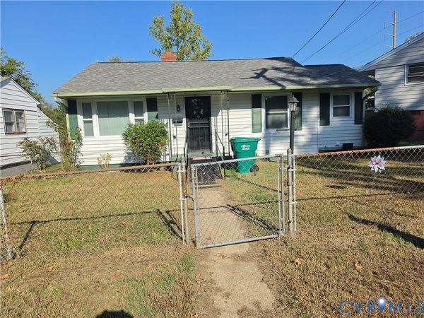 509 N Dunlop Street , Petersburg, VA 23803