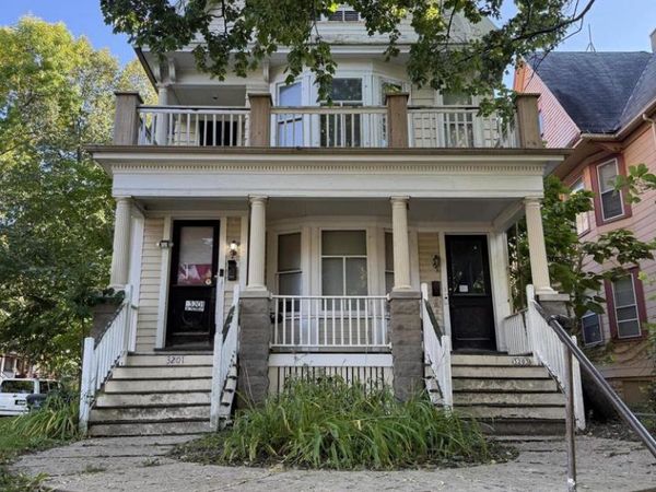 3201 W McKinley BOULEVARD, Unit 3203, Milwaukee, WI 53208