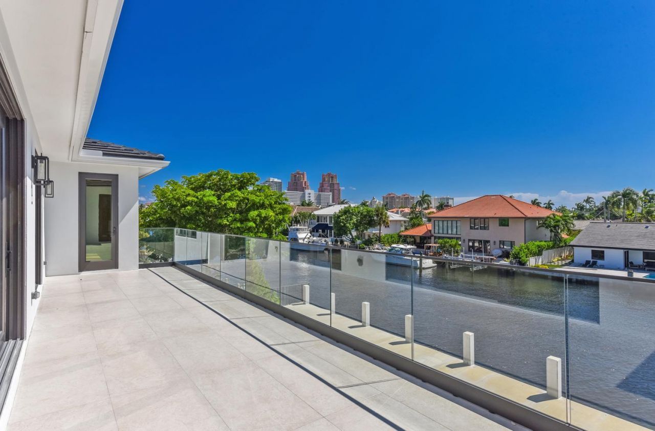 2856 NE 26th Street, Fort Lauderdale, FL 33305 Photo