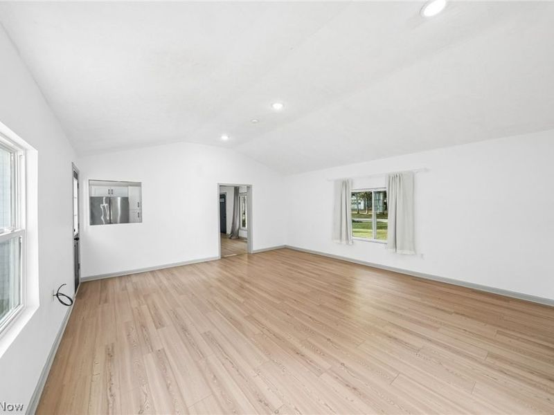 6068 Glasgow Street, Madison, OH 44057 Photo 10