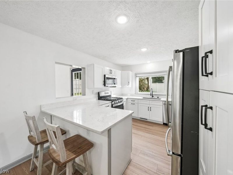 6068 Glasgow Street, Madison, OH 44057 Photo 12