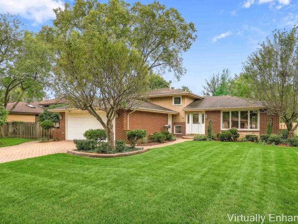 314 S Meier Road , Mount Prospect, IL 60056