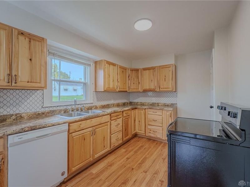 1901 Broadway Street, Springfield, OH 45504 Photo 17
