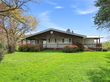 3428 Garry Road , Bliss, NY 14024