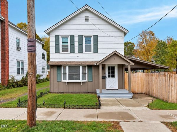 5 6th Street, Corinth, NY 12822