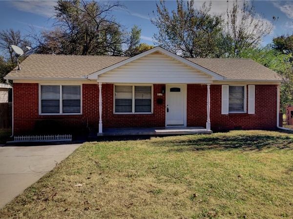 812 N Midwest Boulevard, Midwest City, OK 73110