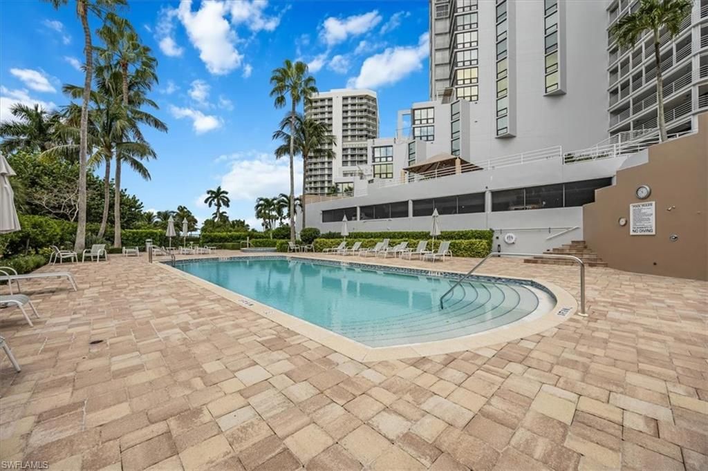 4751 Gulf Shore Blvd N, Unit 1503, Naples, FL 34103 Photo