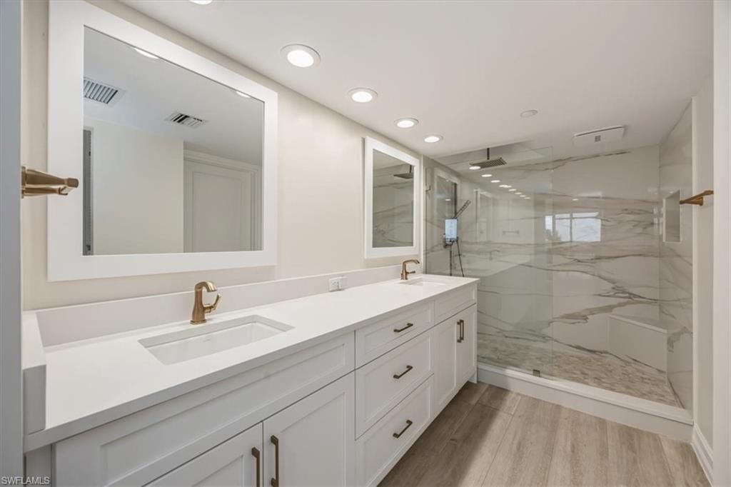 4751 Gulf Shore Blvd N, Unit 1503, Naples, FL 34103 Photo