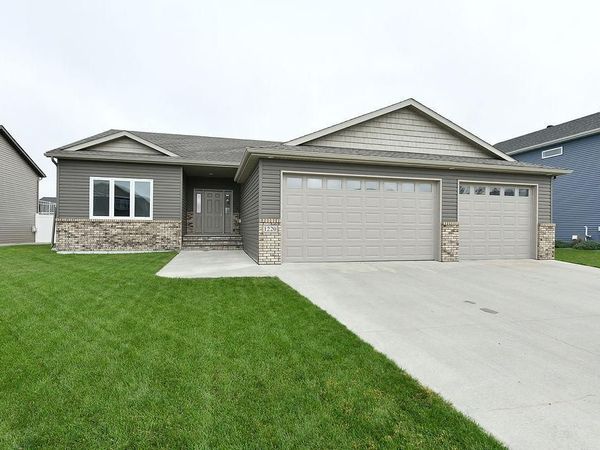 1220 Legion Lane W, West Fargo, ND 58078