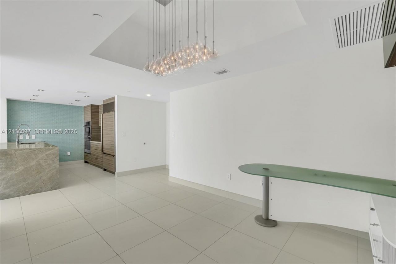 465 Brickell Ave , Unit 5203, Miami, FL 33131 Photo
