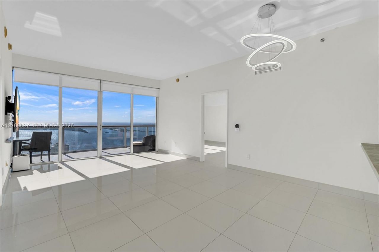 465 Brickell Ave , Unit 5203, Miami, FL 33131 Photo