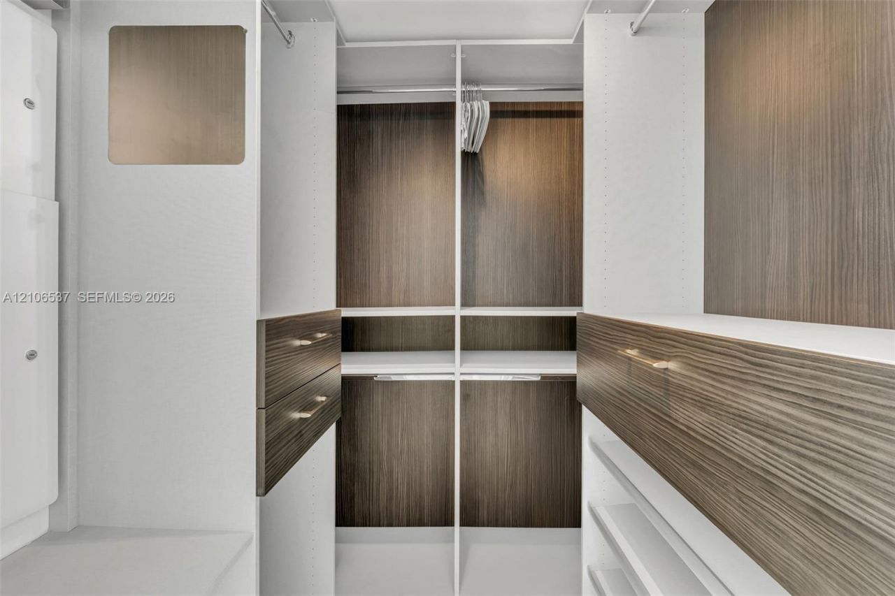 465 Brickell Ave , Unit 5203, Miami, FL 33131 Photo