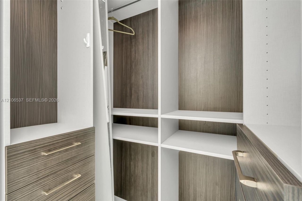 465 Brickell Ave , Unit 5203, Miami, FL 33131 Photo