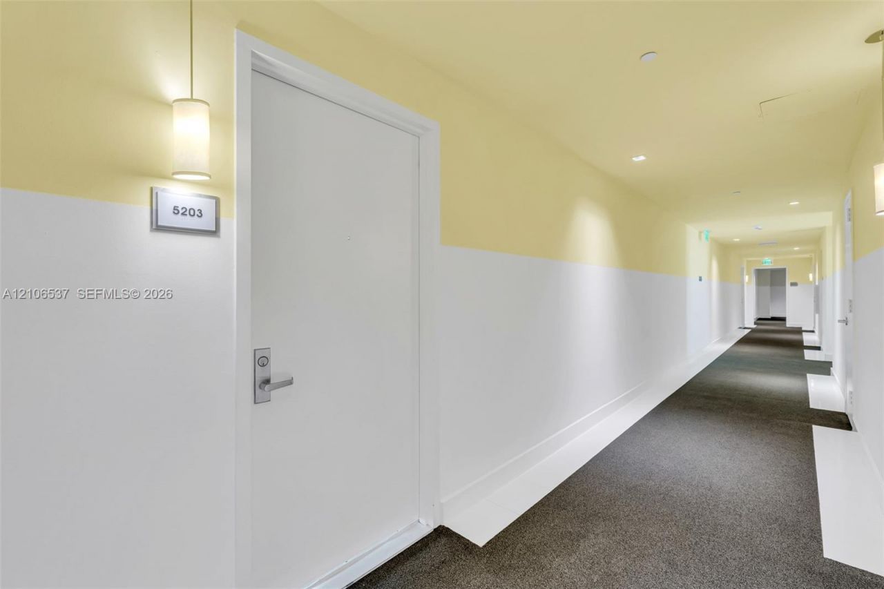 465 Brickell Ave , Unit 5203, Miami, FL 33131 Photo
