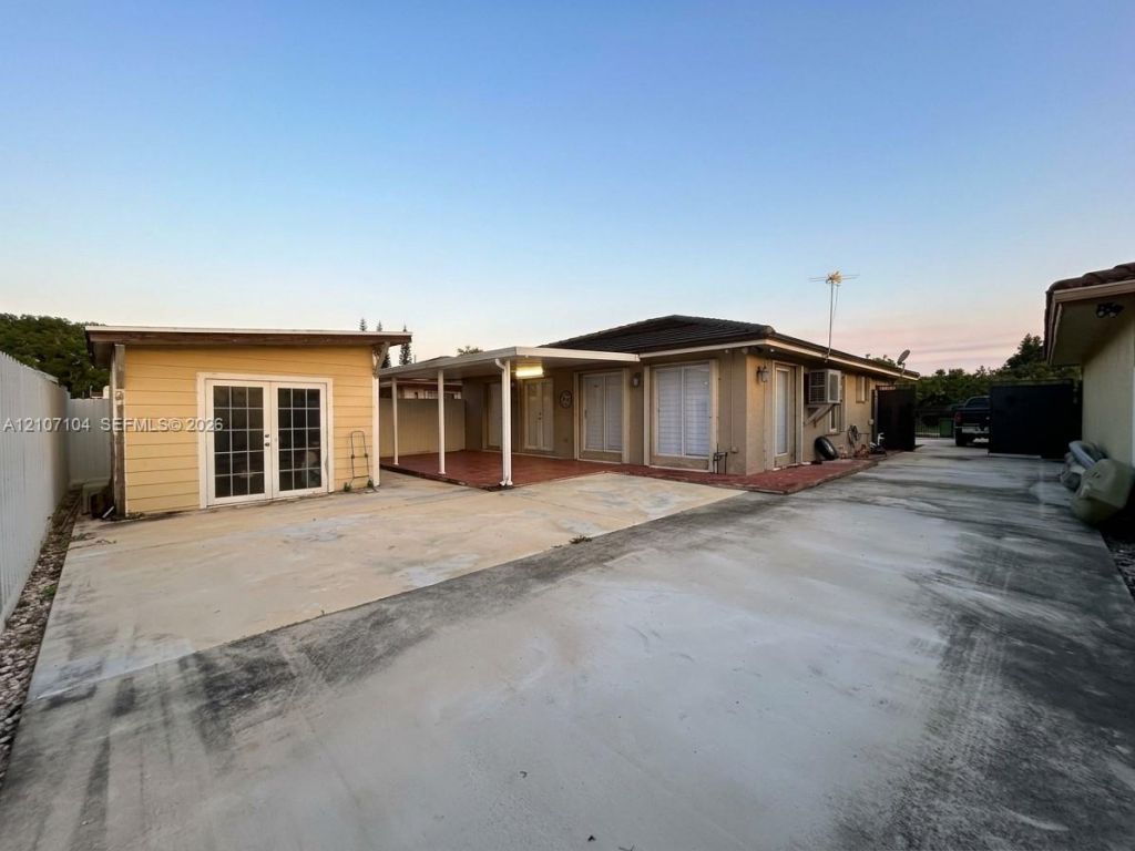 16259 SW 306th St , Homestead, FL 33033 Photo