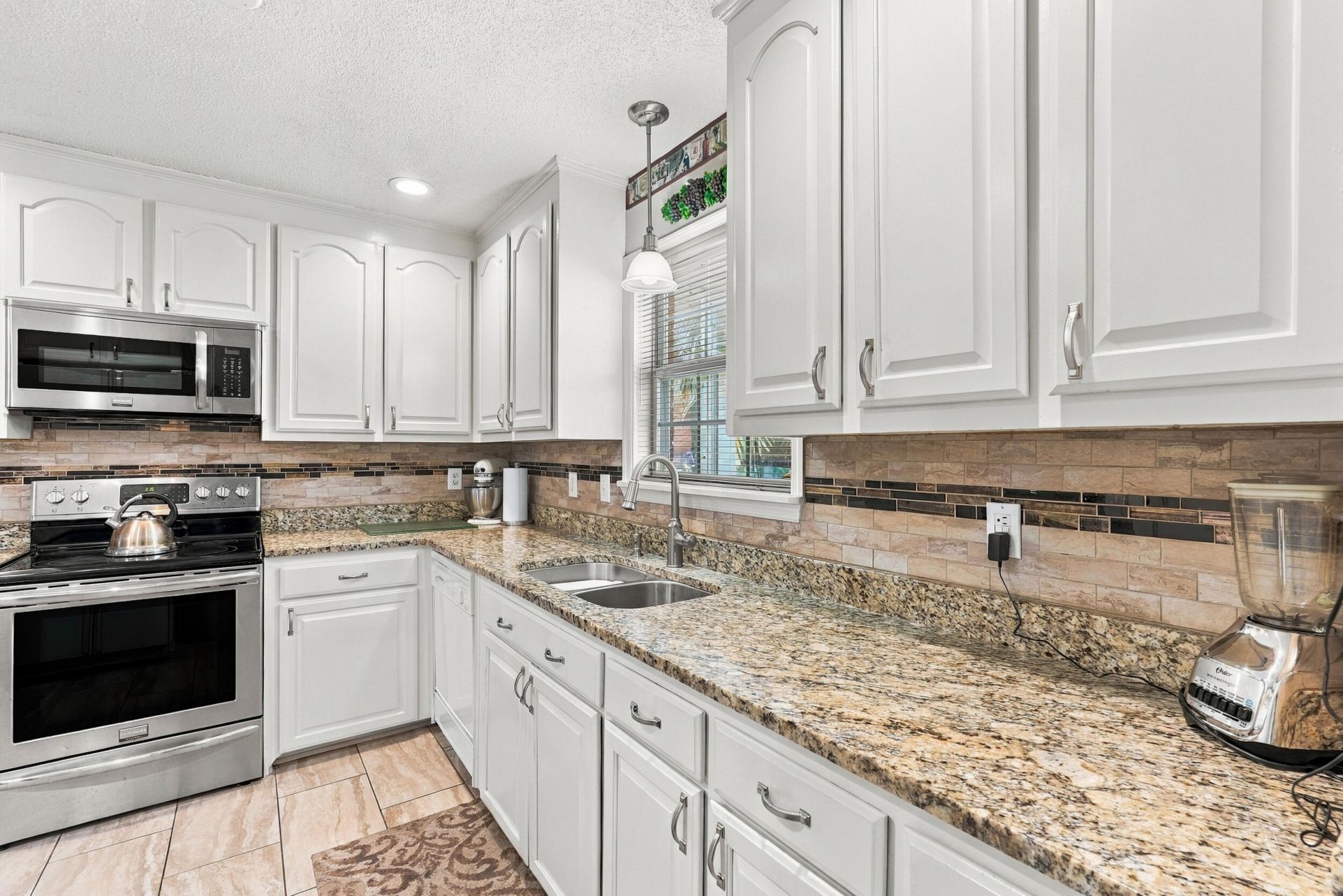 1760 Black Tom Road Photo 13