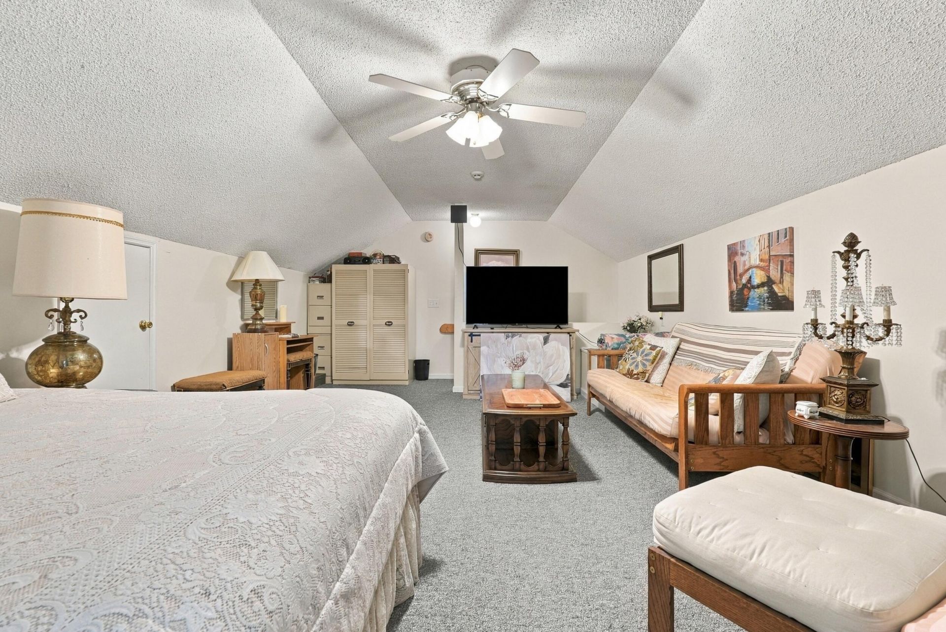 1760 Black Tom Road Photo 19