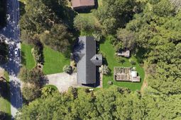 1760 Black Tom Road photo 4