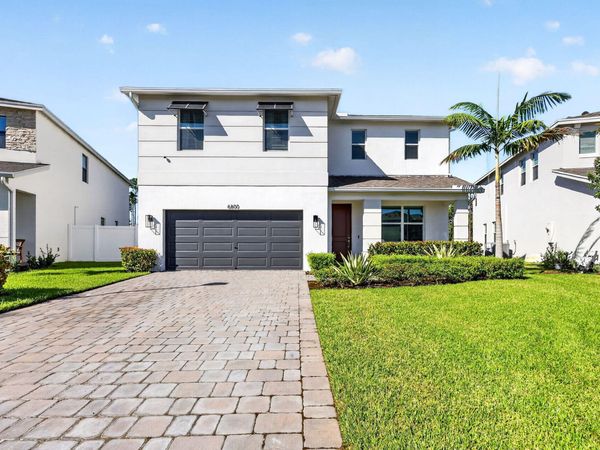 6800 SE PARK TRACE Drive, Stuart, FL 34997