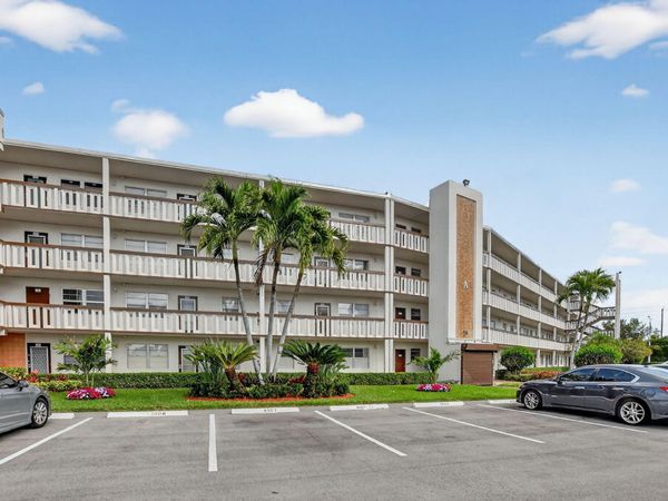 3033 Hythe B, Boca Raton, FL 33434