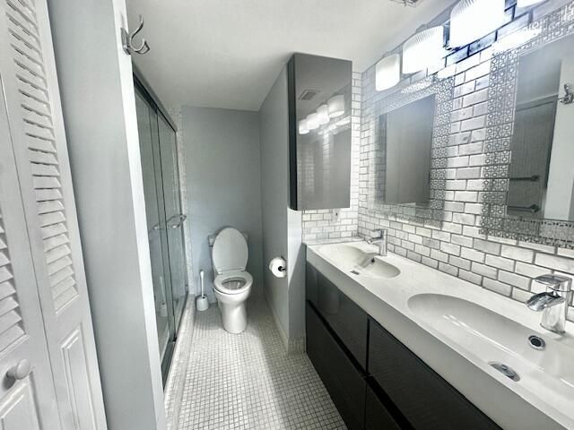3033 Hythe B, Boca Raton, FL 33434 Photo
